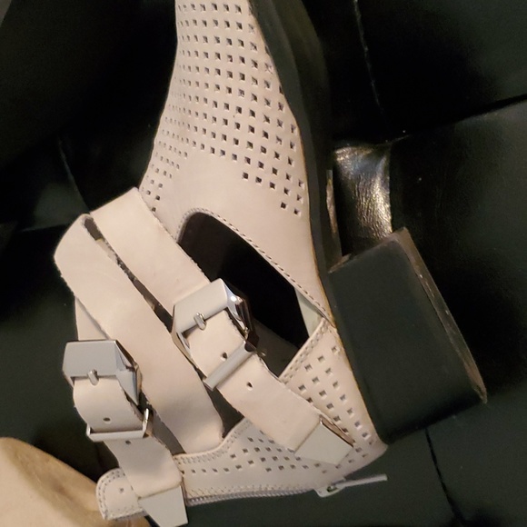 Like new,Ibiza by Jeffrey Campbell. Perforated supersoft leather bootie. - Picture 4 of 4